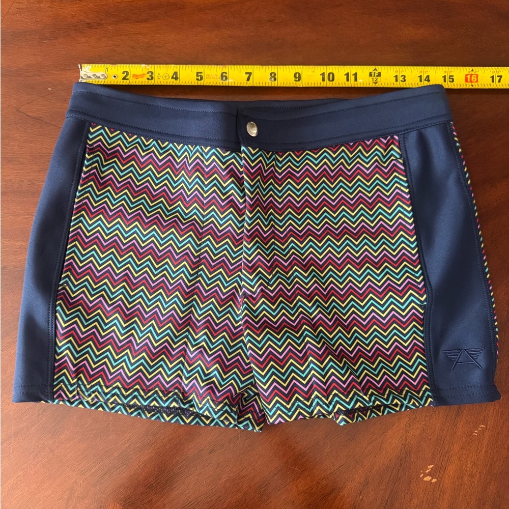 Navy Zigzag Pattern Athletic Shorts - image 1